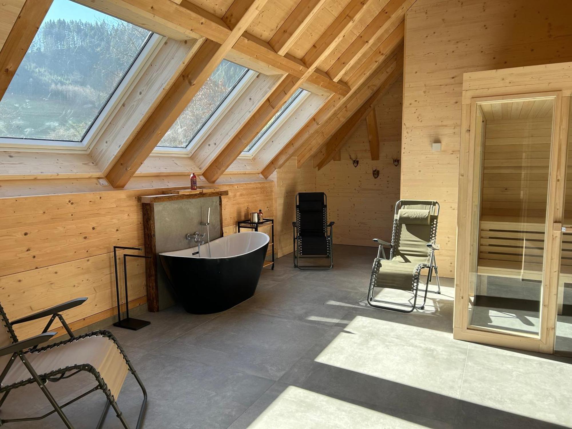 Ferienwohnung Im Loft-Style Mit Sauna Im Historischen Schwarzwaldhof Simonswald Luaran gambar