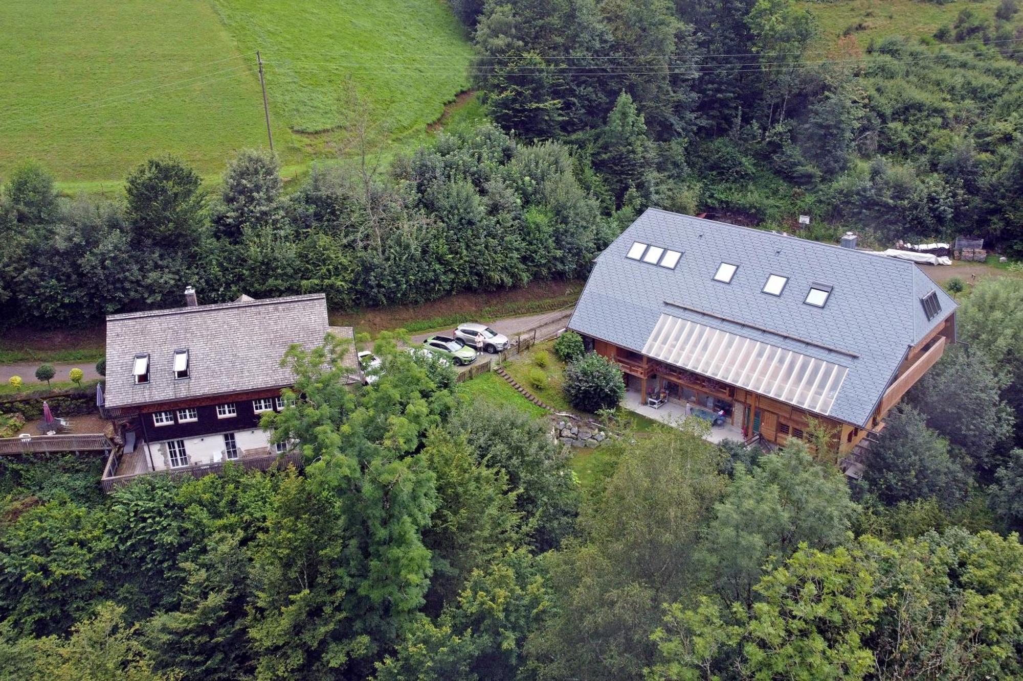 Ferienwohnung Im Loft-Style Mit Sauna Im Historischen Schwarzwaldhof Simonswald Luaran gambar