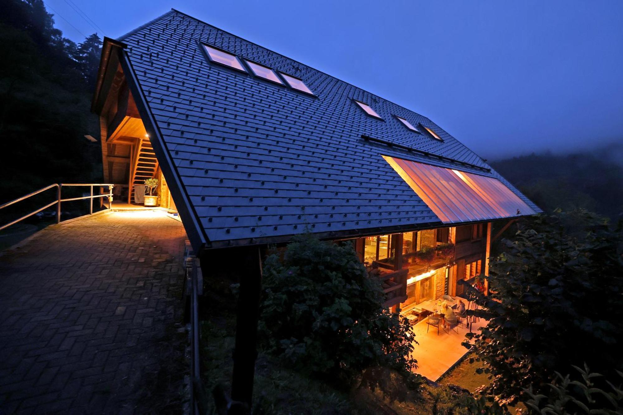 Ferienwohnung Im Loft-Style Mit Sauna Im Historischen Schwarzwaldhof Simonswald Luaran gambar